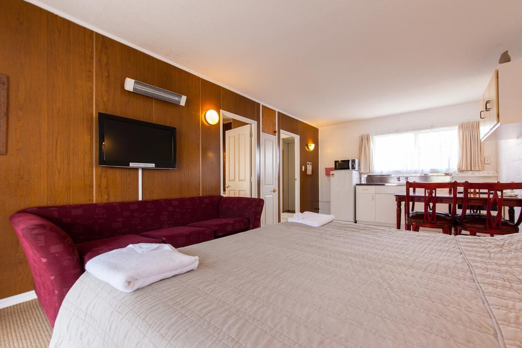 Sunset Lodge Motel Taupaki Quarto foto